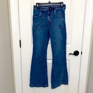 American Eagle Outfitters Flared Jeans